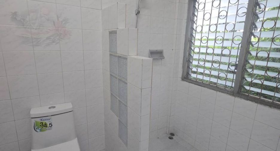 Reihenhaus zur Miete mit Studio in Mueang Samut Prakan, Samut Prakan