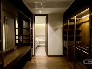 Wohnung zum Kauf mit 3 Zimmer in Yan Nawa, Bangkok