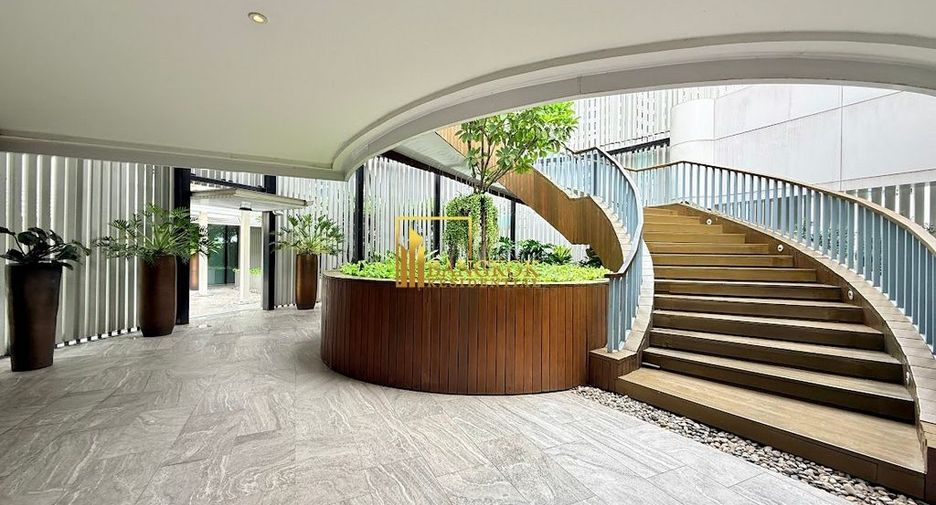 For rent 1 bed condo in Pathum Wan, Bangkok