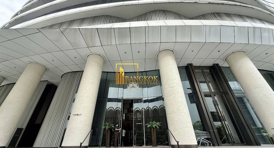 For rent 1 bed condo in Pathum Wan, Bangkok