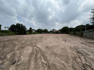 For sale land in Mueang Chon Buri, Chonburi