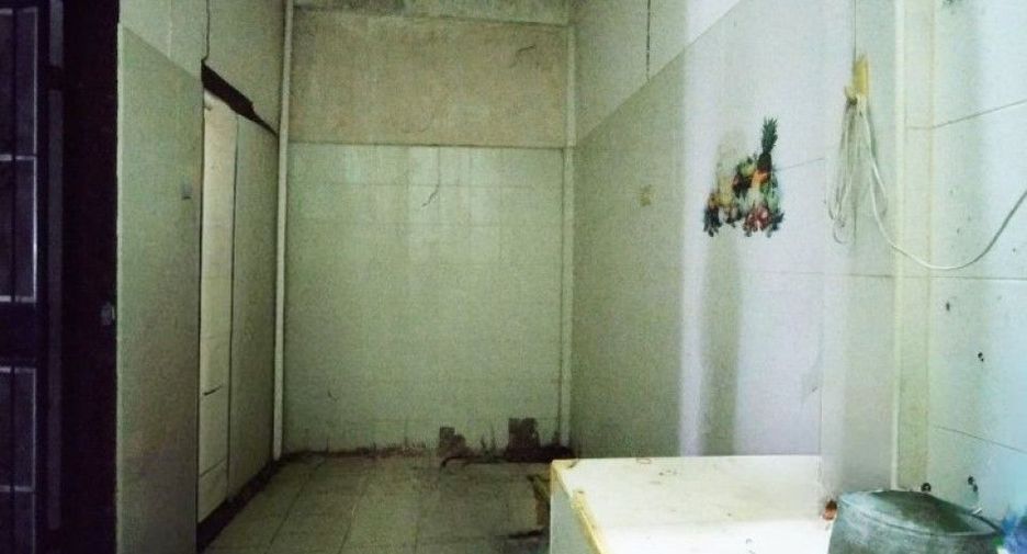 For sale 3 bedrooms townhouse in Thanyaburi, Pathum Thani