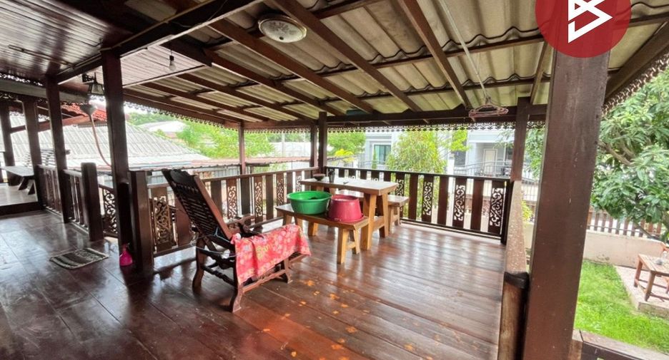 For sale 4 ベッドルーム house in Sam Phran, Nakhon Pathom
