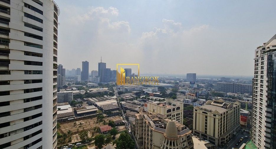 Condo en alquiler de 2 habitaciones en Khlong Toei, Bangkok