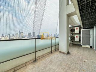 Wohnung zur Miete mit 2 Zimmer in Yan Nawa, Bangkok