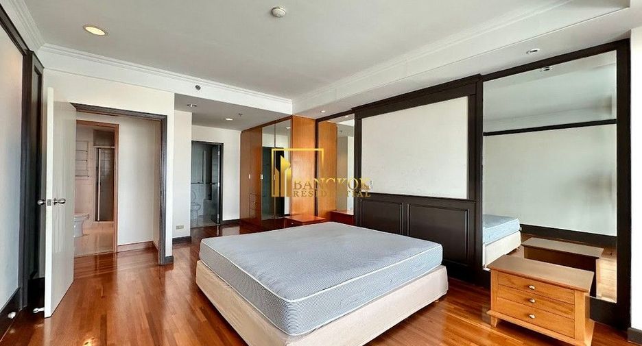 Wohnung zur Miete mit 2 Zimmer in Yan Nawa, Bangkok