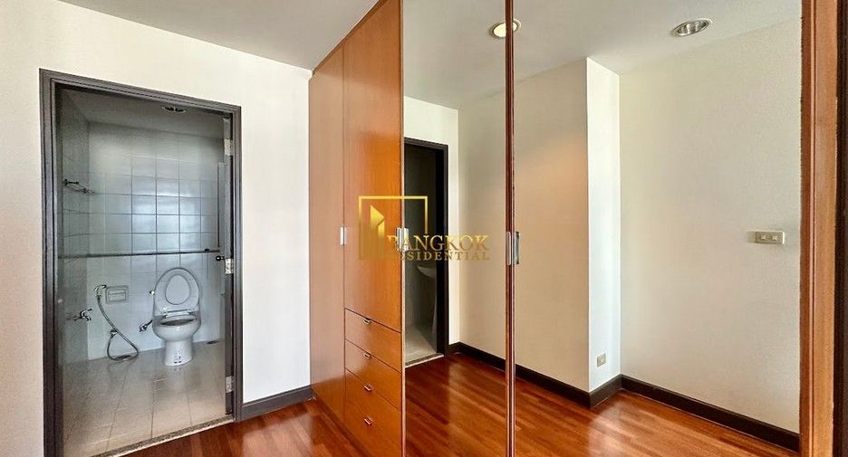 Wohnung zur Miete mit 2 Zimmer in Yan Nawa, Bangkok