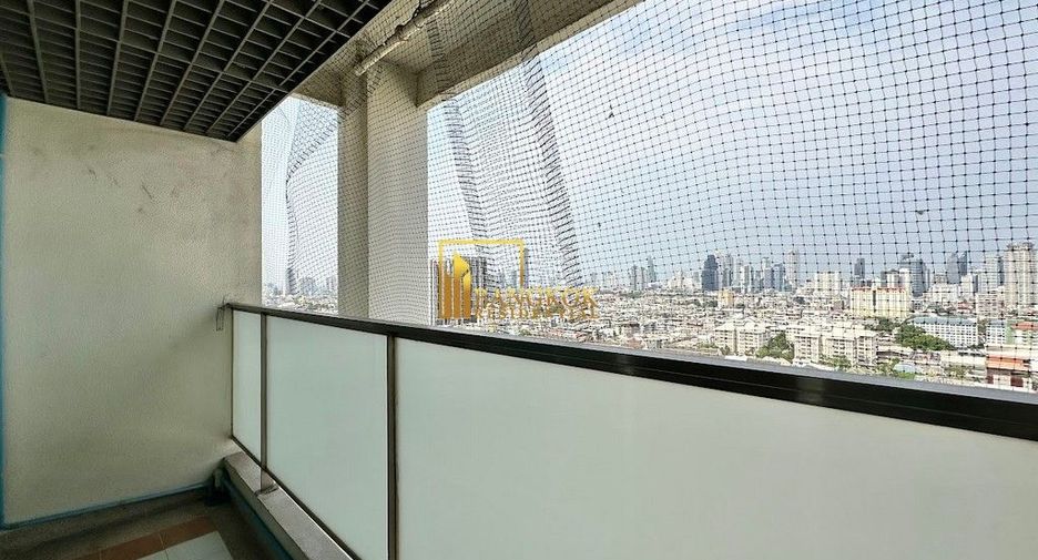 Wohnung zur Miete mit 2 Zimmer in Yan Nawa, Bangkok