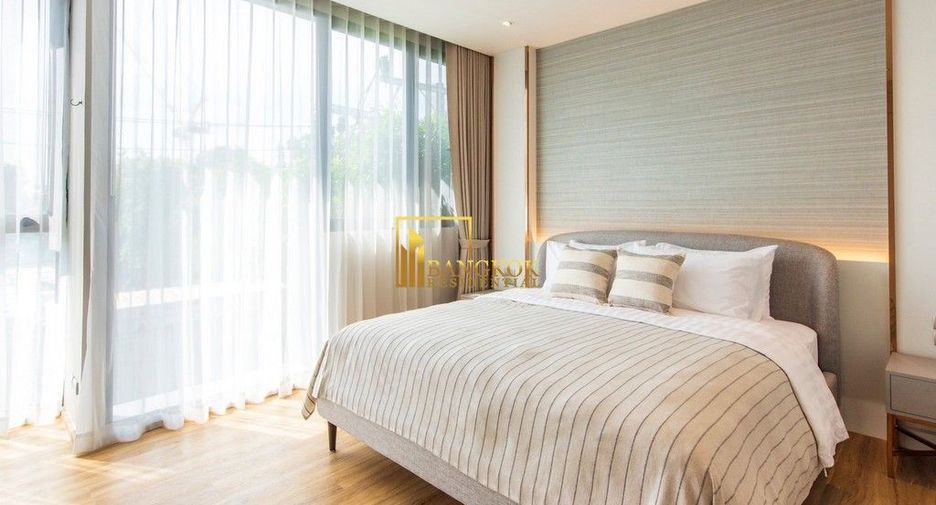Apartamento en alquiler de 3 habitaciones en Mueang Samut Prakan, Samut Prakan