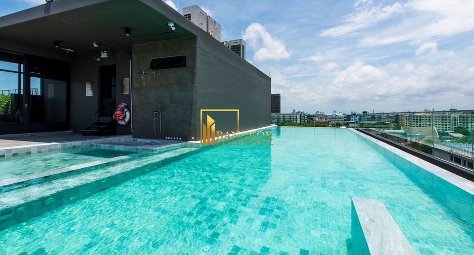 Apartamento en alquiler de 3 habitaciones en Mueang Samut Prakan, Samut Prakan