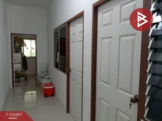 For sale 2 bedrooms townhouse in Phanat Nikhom, Chonburi