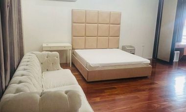 À vendre 4 chambres maison à Chatuchak, Bangkok