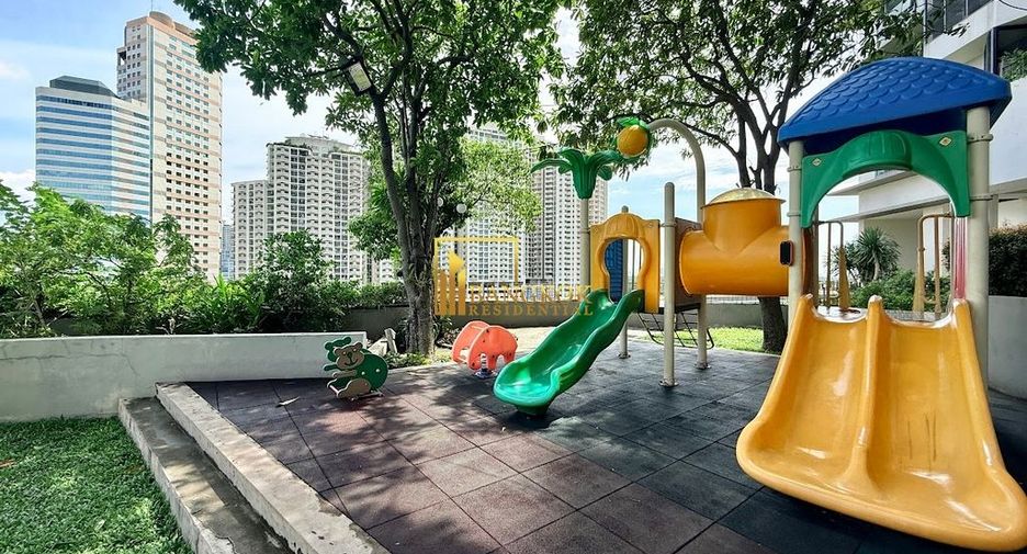 Wohnung zur Miete mit 2 Zimmer in Yan Nawa, Bangkok