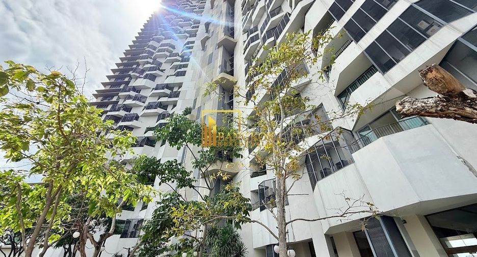 Wohnung zur Miete mit 2 Zimmer in Yan Nawa, Bangkok