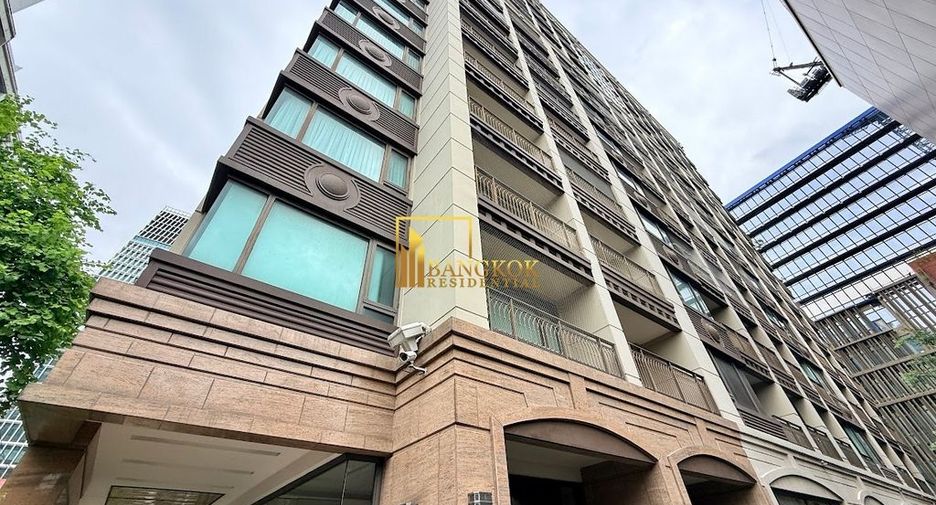 For rent 2 bedrooms condo in Pathum Wan, Bangkok
