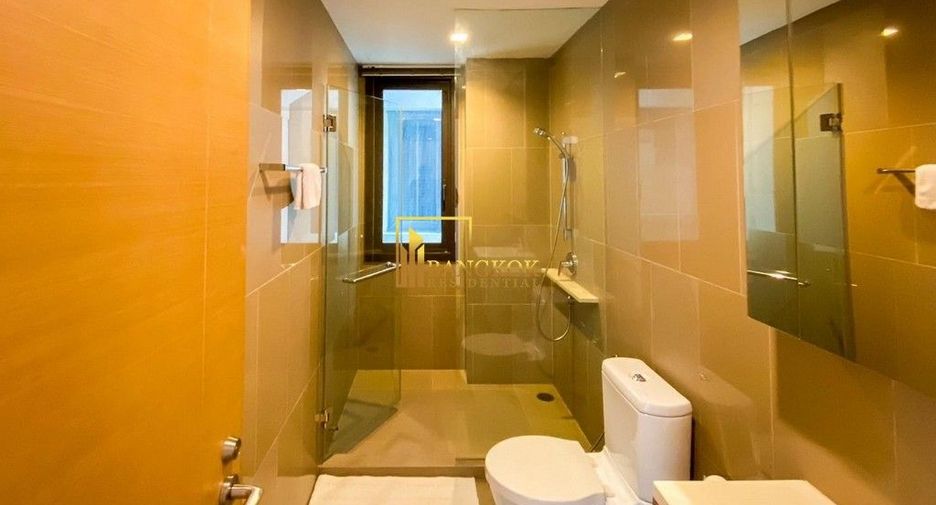 For rent 2 bedrooms condo in Pathum Wan, Bangkok