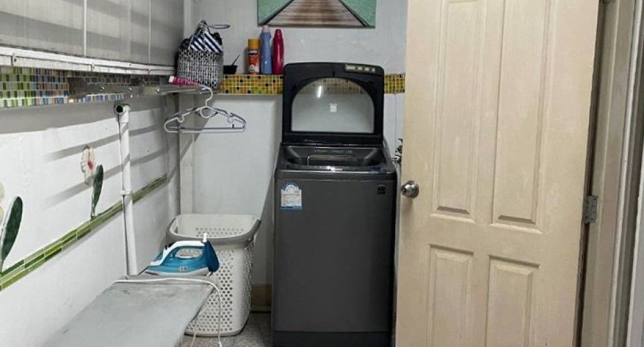 Продажа 4 спальни таунхаус в Нонг Кхаем, Бангкок