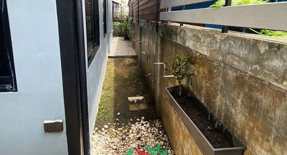 出售 2 卧室 独立屋 在 Mueang Samut Prakan, Samut Prakan