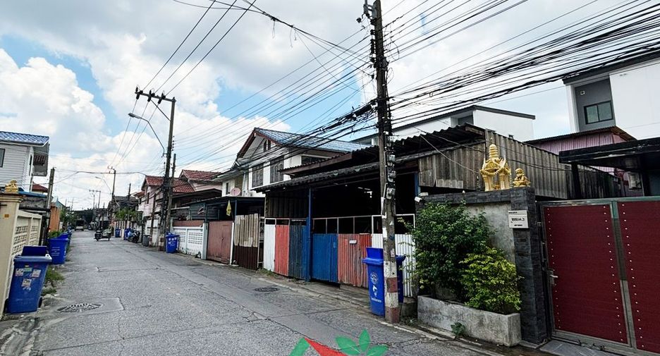 出售 2 卧室 独立屋 在 Mueang Samut Prakan, Samut Prakan