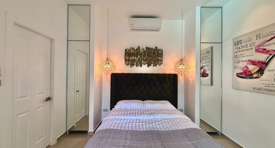 For rent 2 bedrooms house in Huay Yai, Pattaya