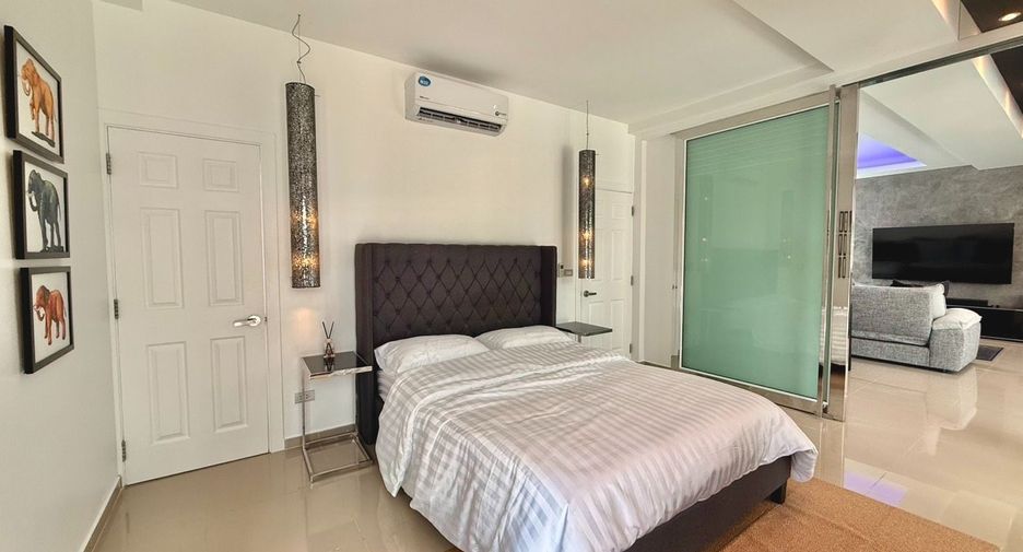 For rent 2 bedrooms house in Huay Yai, Pattaya