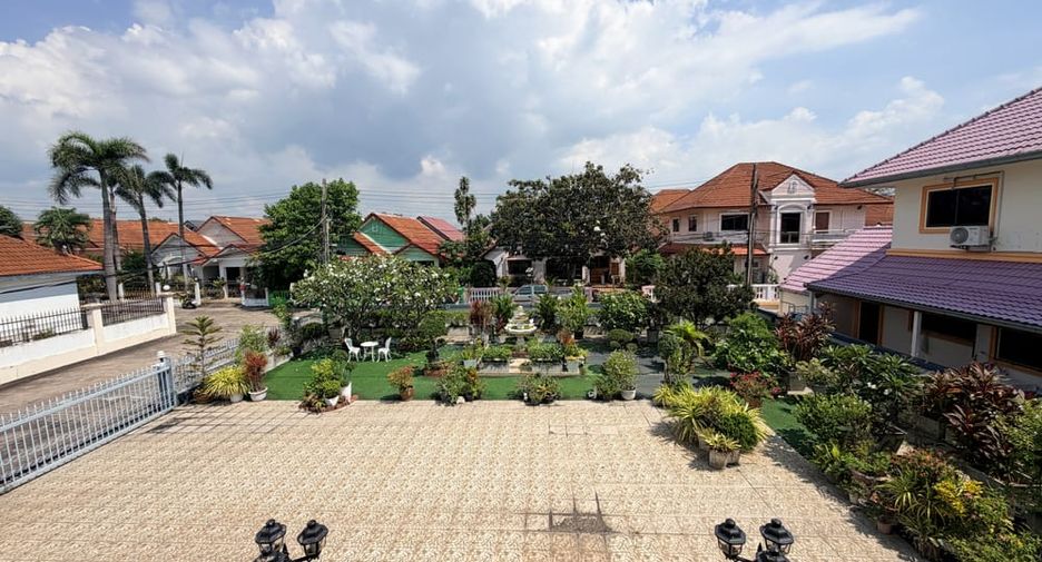 Villa zum Kauf mit 5 Zimmer in Bang Lamung, Chonburi