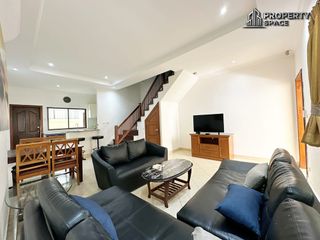 À louer 4 chambres maison à Bang Lamung, Chonburi
