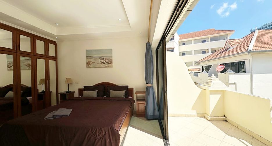 Haus zur Miete mit 4 Zimmer in Bang Lamung, Chonburi