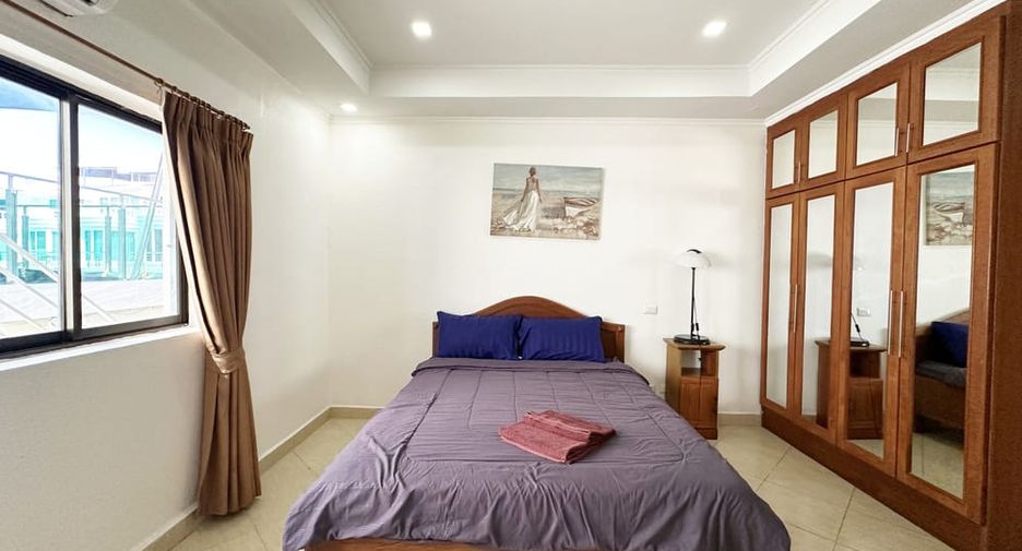 Haus zur Miete mit 4 Zimmer in Bang Lamung, Chonburi