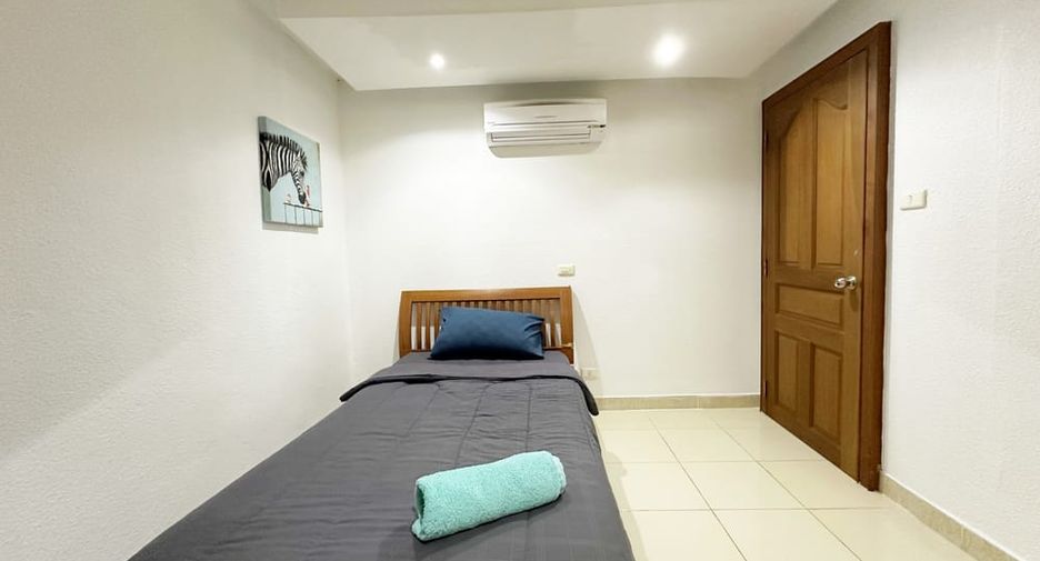 Haus zur Miete mit 4 Zimmer in Bang Lamung, Chonburi