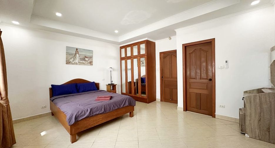 Haus zur Miete mit 4 Zimmer in Bang Lamung, Chonburi