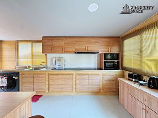 Villa zur Miete mit 6 Zimmer in Bang Lamung, Chonburi