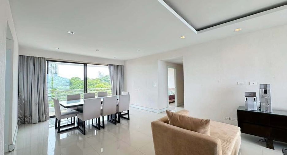 For sale 3 bedrooms condo in Bang Lamung, Chonburi