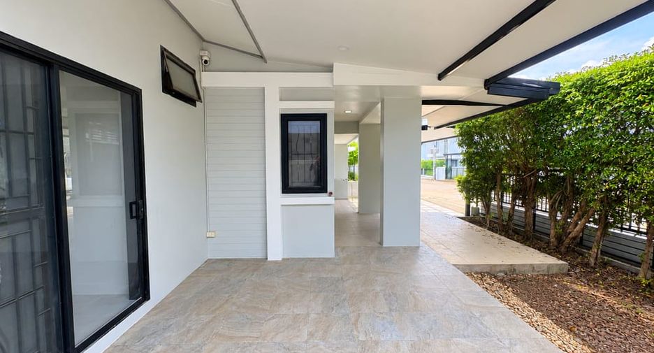 For rent 4 bedrooms house in Bang Lamung, Chonburi