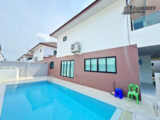 Villa zur Miete und zum Kauf mit 5 Zimmer in Bang Lamung, Chonburi
