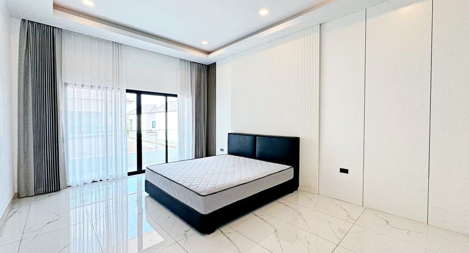 Villa zur Miete und zum Kauf mit 5 Zimmer in Bang Lamung, Chonburi