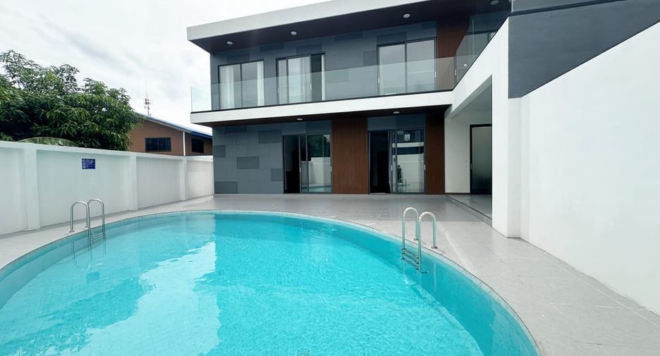 Villa zur Miete mit 7 Zimmer in Bang Lamung, Chonburi