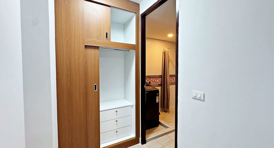 À louer 2 chambres condo à Bang Lamung, Chonburi