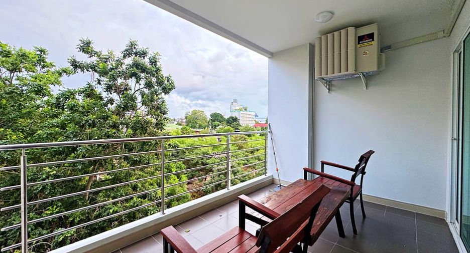 À louer 2 chambres condo à Bang Lamung, Chonburi