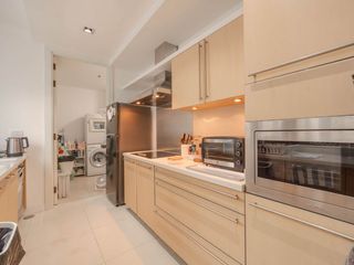 For rent and for sale 2 bedrooms condo in Pathum Wan, Bangkok