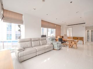 For rent and for sale 2 bedrooms condo in Pathum Wan, Bangkok