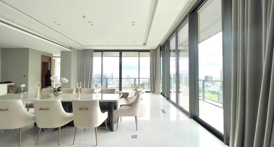 For rent and for sale 3 bedrooms condo in Pathum Wan, Bangkok