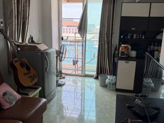 For sale 1 bed condo in Si Racha, Chonburi