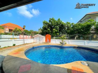 Villa zum Kauf mit 4 Zimmer in Bang Lamung, Chonburi