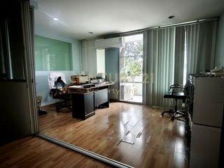 For sale 5 bedrooms retail Space in Wang Thonglang, Bangkok