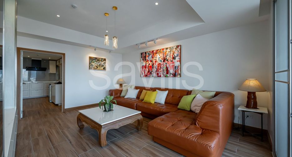 For sale 4 ベッドルーム condo in Watthana, Bangkok