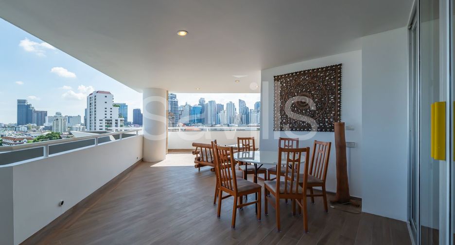 For sale 4 ベッドルーム condo in Watthana, Bangkok