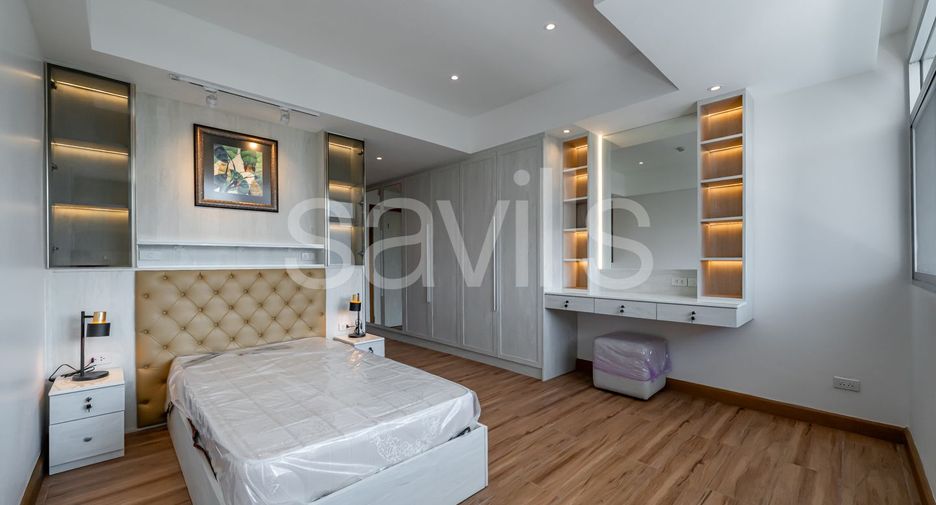 For sale 4 ベッドルーム condo in Watthana, Bangkok