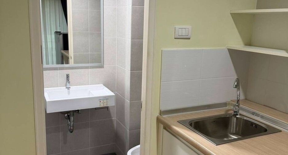Wohnung zur Miete mit 1 Zimmer in Bang Khae, Bangkok