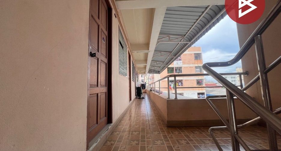 For sale 25 ベッドルーム apartment in Mueang Samut Prakan, Samut Prakan